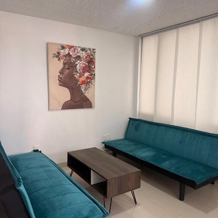 Apartmán Habitacion Pequena A Una Cuadra De Ventura Plaza Cúcuta Exteriér fotografie